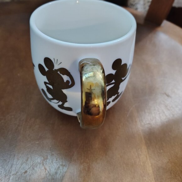 Disney Porcelain Mug Gold Metallic Mickey Mouse Tea Coffee Cup Perfectly Large - Picture 2 of 8